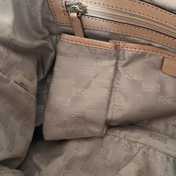 Michael Kors Brown Tote Soft Leather VINTAGE Hand Bag - Picture 7 of 8